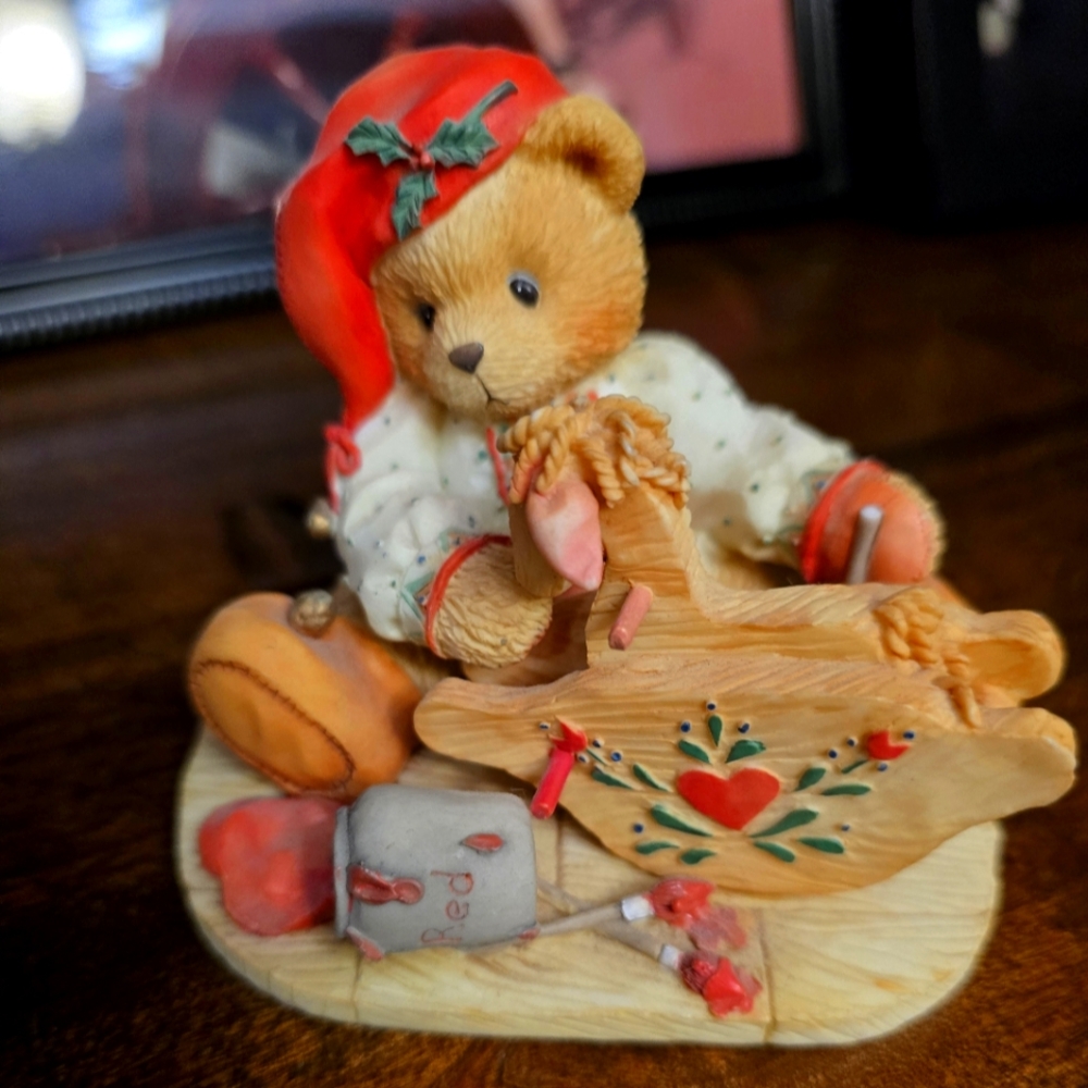 Cherished Teddies Ginger "Painting Your Holidays With Love"